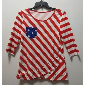 Veteran's Day American Flag T shirt with gold keyhole detail and pocket size M